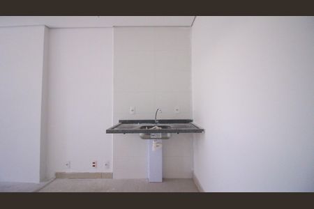 Kitnet/Studio à venda com 1 quarto, 30m² em Vila Ema, São Paulo