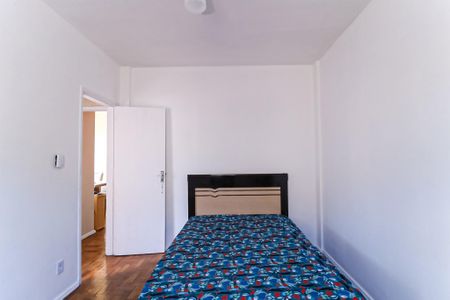 Apartamento à venda com 70m², 2 quartos e 1 vagaQuarto 