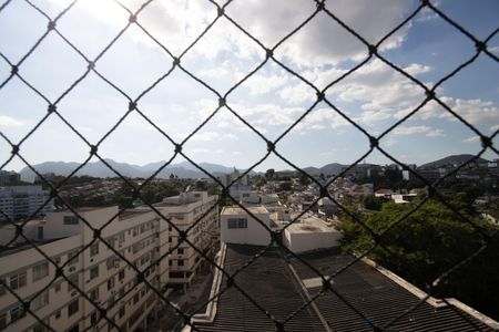 Quarto 1 - Vista de apartamento para alugar com 2 quartos, 70m² em Pechincha, Rio de Janeiro