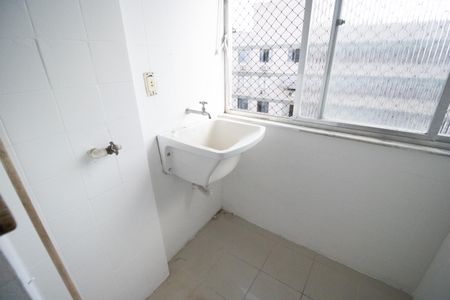 Apartamento para alugar com 70m², 2 quartos e 1 vagaÁrea de serviço