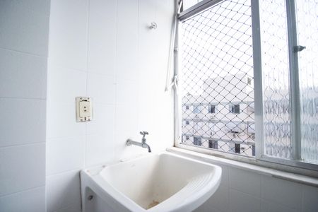 Apartamento para alugar com 70m², 2 quartos e 1 vagaÁrea de serviço