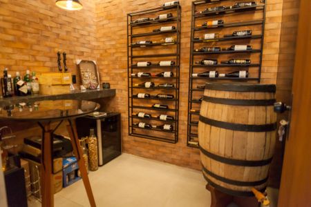 Casa de condomínio à venda com 465m², 4 quartos e 4 vagas Casa de condomínio à venda com 465m², 4 quartos e 4 vagasadega