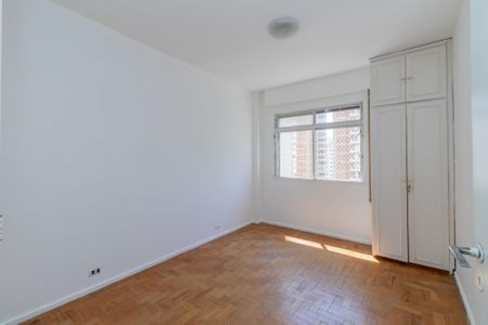 Apartamento à venda com 160m², 3 quartos e 1 vagaQuarto 2