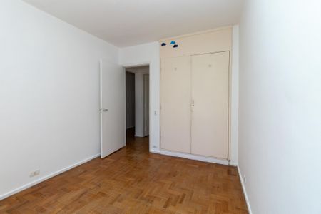 Apartamento à venda com 160m², 3 quartos e 1 vagaQuarto 2