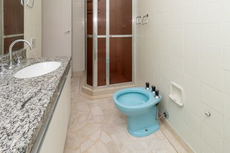 Apartamento à venda com 160m², 3 quartos e 1 vagaBanheiro 2