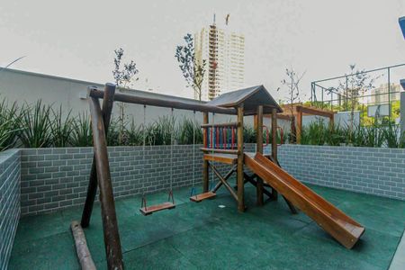 Apartamento à venda com 35m², 2 quartos e sem vagaÁrea comum - Playground