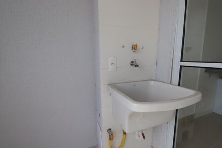 Varanda - detalhe lavanderia de apartamento à venda com 2 quartos, 48m² em Vila Ema, São Paulo