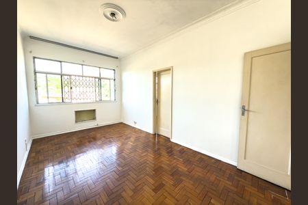 Sala de apartamento para alugar com 2 quartos, 70m² em Penha, Rio de Janeiro