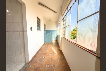 Apartamento para alugar com 70m², 2 quartos e 1 vagaÁrea de Serviço