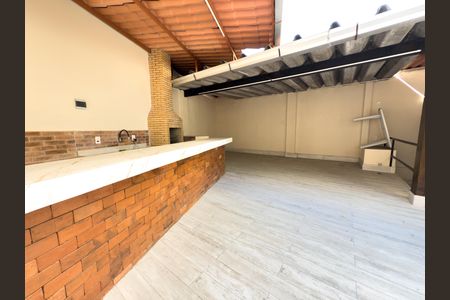 Apartamento para alugar com 70m², 2 quartos e 1 vagaÁrea comum - Churrasqueira