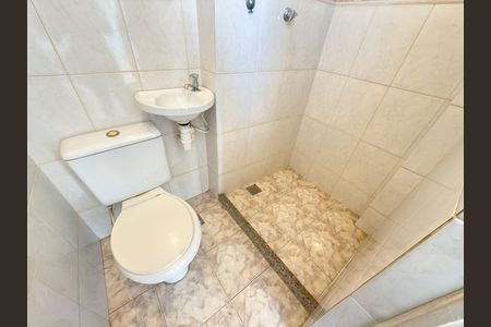 Apartamento para alugar com 70m², 2 quartos e 1 vagaBanheiro de serviço