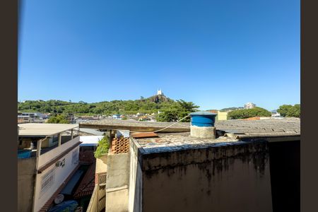 Sala Vista de apartamento para alugar com 2 quartos, 70m² em Penha, Rio de Janeiro