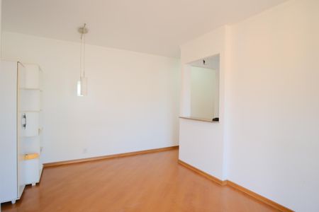 Sala de apartamento para alugar com 2 quartos, 55m² em Chácara Santo Antônio (zona Leste), São Paulo