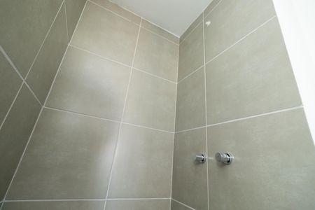 Apartamento à venda com 49m², 2 quartos e 1 vaga Apartamento à venda com 49m², 2 quartos e 1 vagaBanheiro Social