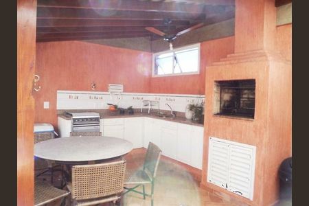 Apartamento à venda com 308m², 4 quartos e 4 vagas