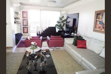 Apartamento à venda com 4 quartos, 308m² em Vila Paraiso, Campinas