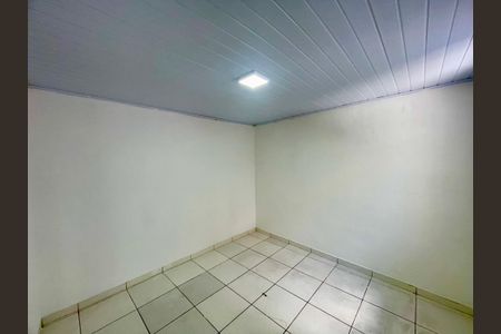 Quarto 2 de casa para alugar com 2 quartos, 44m² em Parque Santo Antonio, Guarulhos