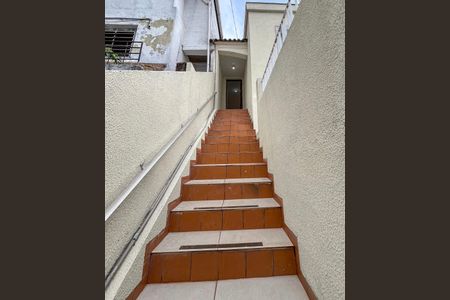 Casa à venda com 90m², 3 quartos e sem vagaEscada