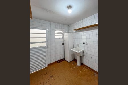Casa à venda com 90m², 3 quartos e sem vagaÁrea de Serviço