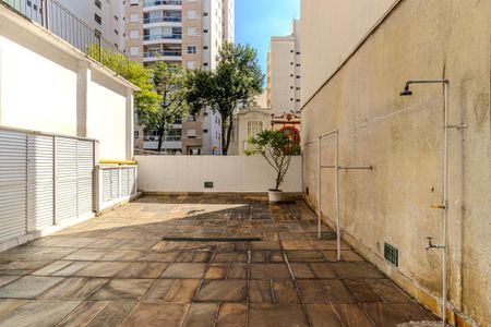 Apartamento à venda com 50m², 1 quarto e 1 vagaDucha