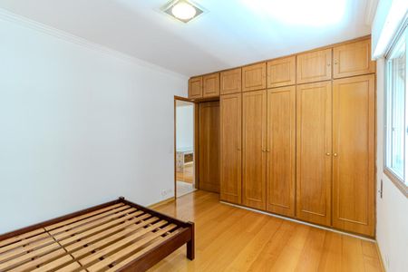 Quarto de apartamento à venda com 1 quarto, 50m² em Higienópolis, São Paulo