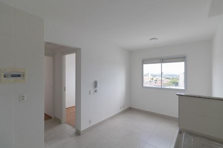 Apartamento para alugar com 32m², 2 quartos e sem vaga Apartamento para alugar com 32m², 2 quartos e sem vagaSala e Cozinha