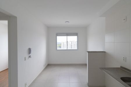 Sala e Cozinha de apartamento para alugar com 2 quartos, 32m² em Vila Nova Curuca, São Paulo