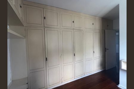 Apartamento à venda com 3 quartos, 145m² em Vila Uberabinha, São Paulo