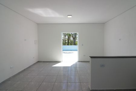 Sala/Cozinha  de casa para alugar com 2 quartos, 110m² em Barro Branco, Ribeirão Pires