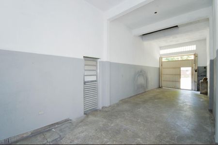 Casa para alugar com 116m², 1 quarto e 6 vagasGaragem