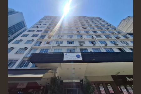 Apartamento para alugar com 32m², 1 quarto e sem vaga Apartamento para alugar com 32m², 1 quarto e sem vagaFachada