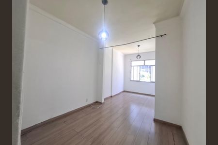 Sala/Quarto  de apartamento para alugar com 1 quarto, 32m² em Botafogo, Rio de Janeiro