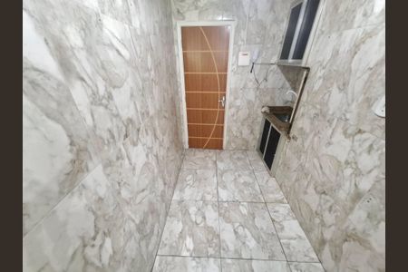 Cozinha  de apartamento para alugar com 1 quarto, 32m² em Botafogo, Rio de Janeiro