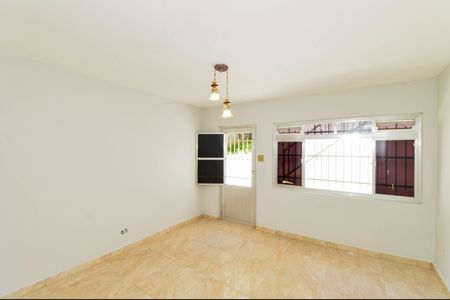 Sala de casa para alugar com 1 quarto, 116m² em Parque Sao Miguel, Guarulhos