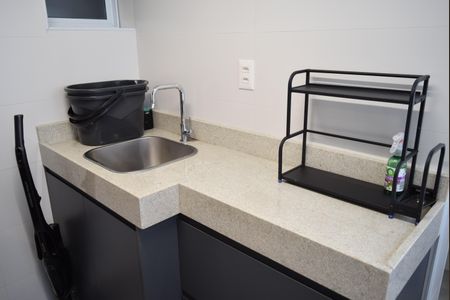 Apartamento para alugar com 106m², 2 quartos e 1 vagaÁrea de Serviço