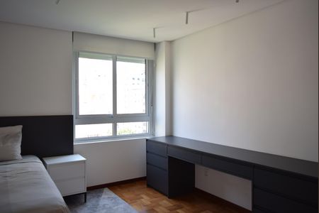 Quarto de apartamento para alugar com 2 quartos, 106m² em Jardim Paulista, São Paulo
