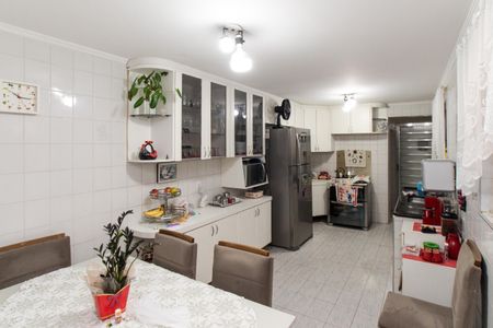 Casa à venda com 258m², 4 quartos e sem vagaCozinha