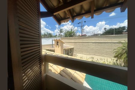 Casa de condomínio à venda com 362m², 3 quartos e 4 vagas Casa de condomínio à venda com 362m², 3 quartos e 4 vagasSacada da Suíte 1