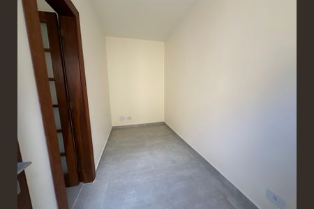 Casa de condomínio à venda com 362m², 3 quartos e 4 vagas Casa de condomínio à venda com 362m², 3 quartos e 4 vagasQuarto de Serviço