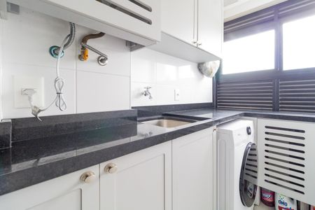 Apartamento para alugar com 55m², 2 quartos e 1 vagaÁrea de Serviço