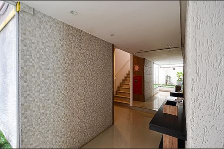 Apartamento à venda com 111m², 3 quartos e 3 vagasHall de entrada