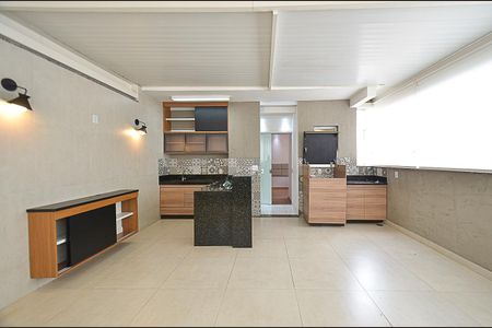 Apartamento à venda com 111m², 3 quartos e 3 vagasCozinha Cobertura