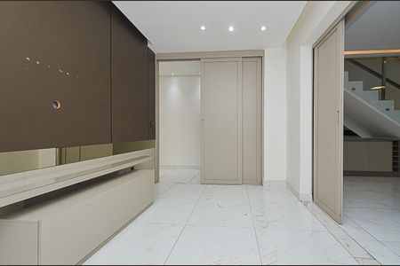 Apartamento à venda com 111m², 3 quartos e 3 vagasSala de TV