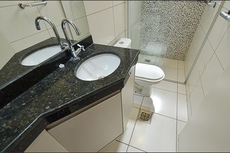 Apartamento à venda com 111m², 3 quartos e 3 vagasBanheiro Social