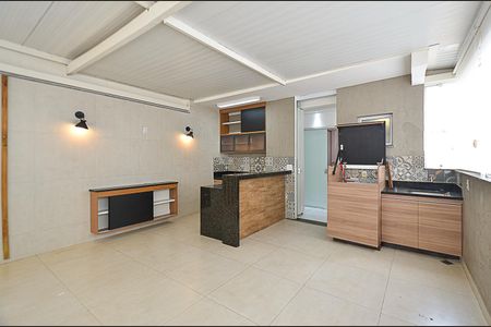 Apartamento à venda com 111m², 3 quartos e 3 vagasCozinha Cobertura