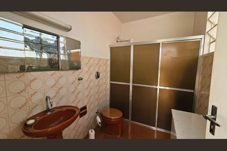 Casa à venda com 347m², 3 quartos e 1 vagaBanheiro Externo