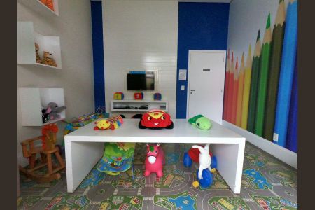 Apartamento à venda com 2 quartos, 64m² em Vila Alexandria, São Paulo