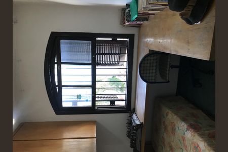 Casa à venda com 3 quartos, 250m² em Jardim Peri Peri, São Paulo