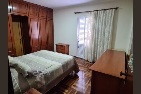 Casa à venda com 4 quartos, 280m² em Vila Santa Catarina, São Paulo