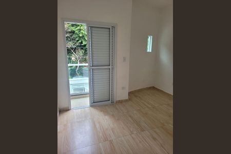 Casa à venda com 3 quartos, 100m² em Parque Residencial Oratorio, São Paulo